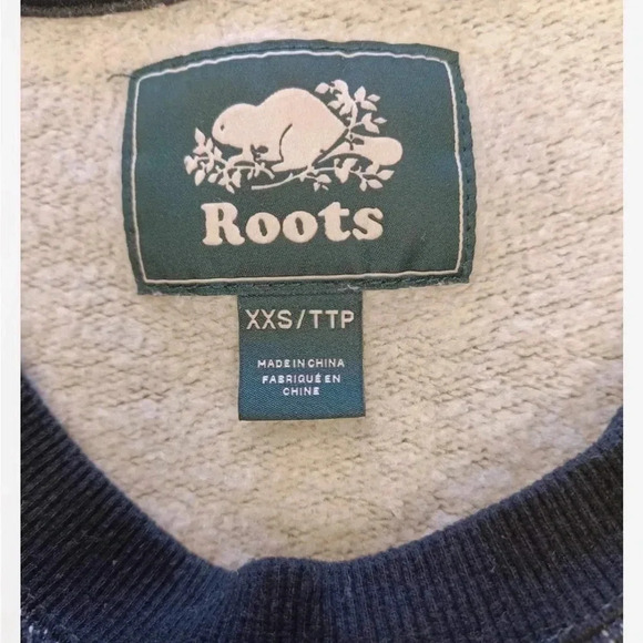 Roots Holiday Beaver Crew Neck Sweater Size XXS - Picture 8 of 8